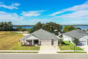 261 WALKERS POINT DRIVE, AUBURNDALE, FL 33823 - MLS#MFRL4957601