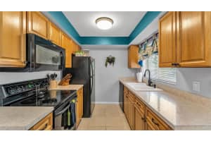 5075 MISTY LAKE DRIVE, MULBERRY, FL 33860 - MLS#MFRL4957616