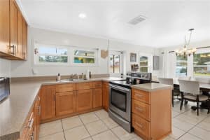 3121 AVENUE M NW, WINTER HAVEN, FL 33881 - MLS#MFRL4957666