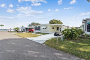 6756 KENSINGTON DRIVE, WINTER HAVEN, FL 33881 - MLS#MFRL4957707