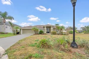 2663 BROOKSIDE BLUFF LOOP, LAKELAND, FL 33813 - MLS#MFRL4957725