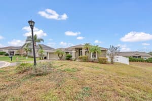 2663 BROOKSIDE BLUFF LOOP, LAKELAND, FL 33813 - MLS#MFRL4957725