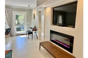 1 LAKE HOLLINGSWORTH DRIVE, LAKELAND, FL 33803 - MLS#MFRL4957742