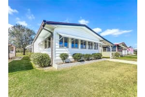 6336 BAYBERRY BLVD NE, WINTER HAVEN, FL 33881 - MLS#MFRL4957788