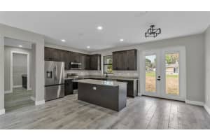 1802 AVENUE Q SW, WINTER HAVEN, FL 33880 - MLS#MFRL4957801