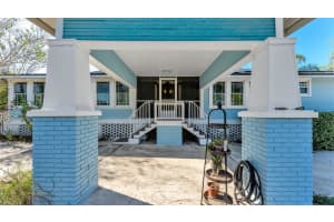 2022 LAKE MIRIAM DRIVE, LAKELAND, FL 33813 - MLS#MFRL4957818