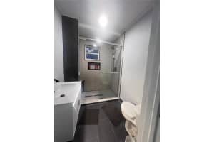 1104 LAKESHORE DRIVE, LAKELAND, FL 33805 - MLS#MFRL4957829