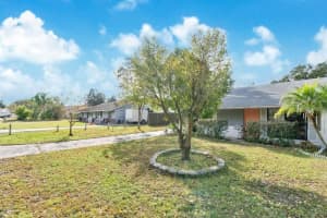 4527 HOLDER COURT, LAKELAND, FL 33813 - MLS#MFRL4957851