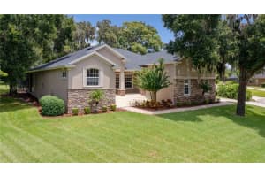 6330 ASHLEY DRIVE, LAKELAND, FL 33813 - MLS#MFRL4957876