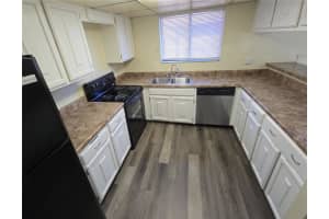 1836 CRYSTAL LAKE DRIVE, LAKELAND, FL 33801 - MLS#MFRL4957899