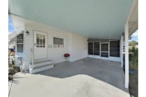 4928 FOXDALE DR, LAKELAND, FL 33810 - MLS#MFRL4957908