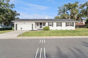 1301 EVALYN DRIVE, WINTER HAVEN, FL 33880 - MLS#MFRL4957933