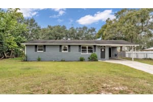 2515 CRYSTAL LAKE ACRES DRIVE, LAKELAND, FL 33801 - MLS#MFRL4957978