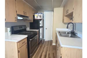 1103 CYPRESS GARDENS BOULEVARD, WINTER HAVEN, FL 33884 - MLS#MFRL4958049