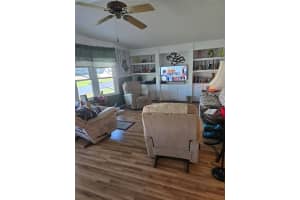 214 GREEN MEADOW DRIVE, WINTER HAVEN, FL 33884 - MLS#MFRL4958051