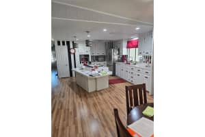 214 GREEN MEADOW DRIVE, WINTER HAVEN, FL 33884 - MLS#MFRL4958051