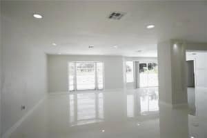 3364 ESPANOLA DRIVE, SARASOTA, FL 34239 - MLS#MFRL4958067