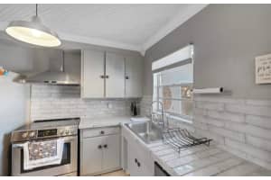 608 KERNEYWOOD DRIVE, LAKELAND, FL 33803 - MLS#MFRL4958068