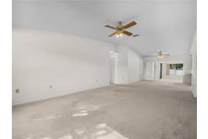 1933 PRAIRIE DUNES CIRCLE, LAKELAND, FL 33810 - MLS#MFRL4958091