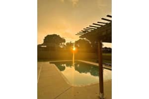 240 SANTA ROSA DRIVE, WINTER HAVEN, FL 33884 - MLS#MFRL4958092