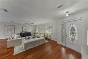 420 HOWARD AVENUE, LAKELAND, FL 33815 - MLS#MFRL4958094