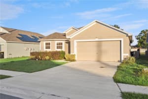 111 BLACK SKIMMER LANE, WINTER HAVEN, FL 33880 - MLS#MFRL4958096