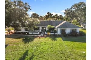 2901 PLANTATION ROAD, WINTER HAVEN, FL 33884 - MLS#MFRL4958240