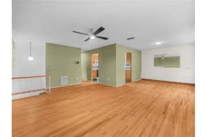 129 LAKE OTIS ROAD, WINTER HAVEN, FL 33884 - MLS#MFRL4958266