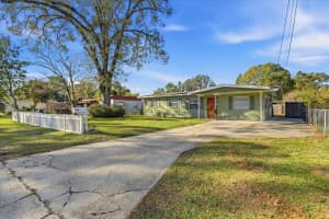 524 VICTORIA BOULEVARD, AUBURNDALE, FL 33823 - MLS#MFRL4958269