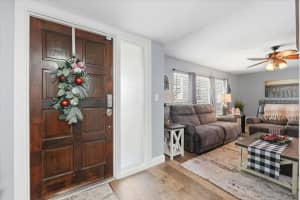 6320 OAK COURT, LAKELAND, FL 33813 - MLS#MFRL4958302