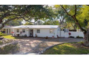 530 BELLEVIEW AVENUE, LAKELAND, FL 33803 - MLS#MFRL4958303