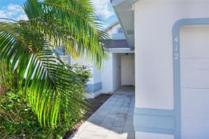 412 EMERALD COVE LOOP, LAKELAND, FL 33813 - MLS#MFRL4958355