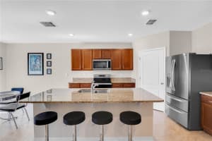 204 INMAN BOULEVARD, WINTER HAVEN, FL 33881 - MLS#MFRL4958414