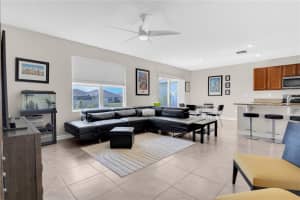 204 INMAN BOULEVARD, WINTER HAVEN, FL 33881 - MLS#MFRL4958414