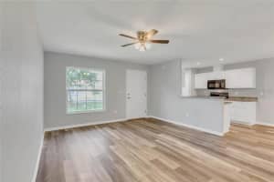 523 CARROLL AVENUE, LAKELAND, FL 33815 - MLS#MFRL4958458