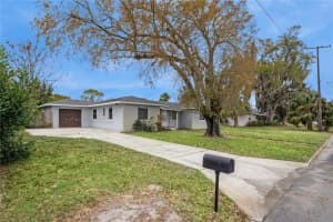 716 AVENUE I NE, WINTER HAVEN, FL 33881 - MLS#MFRL4958483