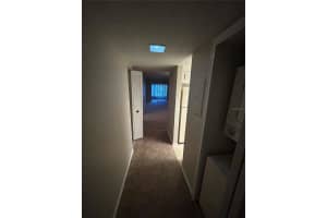 333 LAKE HOWARD DRIVE, WINTER HAVEN, FL 33880 - MLS#MFRL4958557