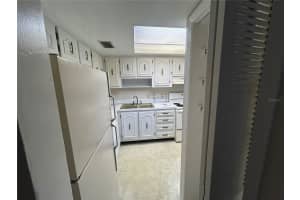 333 LAKE HOWARD DRIVE, WINTER HAVEN, FL 33880 - MLS#MFRL4958557