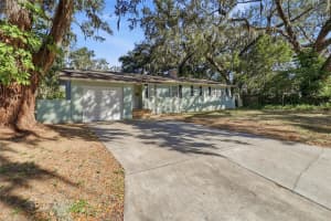 203 POINSETTIA STREET, LAKELAND, FL 33803 - MLS#MFRL4958568
