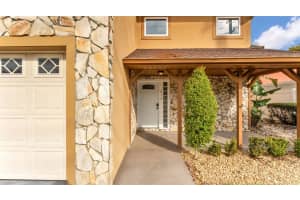 614 MOUNTAIN LAKE PLACE, LAKELAND, FL 33813 - MLS#MFRL4958601