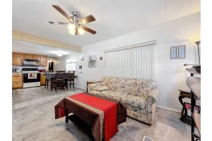 1823 BLUE LAKE DRIVE, LAKELAND, FL 33801 - MLS#MFRL4958622