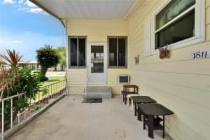 1811 SHERWOOD HILL DR, LAKELAND, FL 33810 - MLS#MFRL4958630