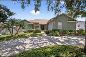 1922 Matthew Ct, LAKELAND