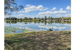 701 SPICEWOOD DRIVE, LAKELAND, FL 33801 - MLS#MFRL4958672