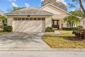 645 Lake Clark Pl, LAKELAND