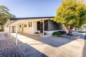 4135 ROLLING OAKS DRIVE, WINTER HAVEN, FL 33880 - MLS#MFRL4958675