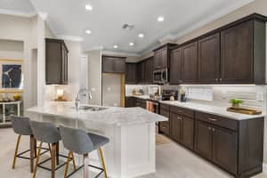 7903 LAKE JAMES BOULEVARD, LAKELAND, FL 33810 - MLS#MFRL4958679