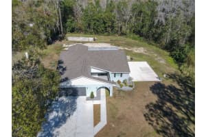 1904 FOXHOLLOW DRIVE, AUBURNDALE, FL 33823 - MLS#MFRL4958694