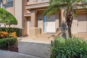 421 ENCLAVE PLACE, LAKELAND, FL 33803 - MLS#MFRL4958728