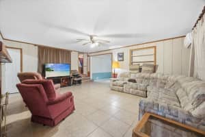 10513 LYNNWOOD AVENUE, LAKE WALES, FL 33898 - MLS#MFRL4958742